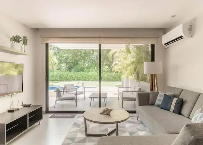 Apartment Nick Price Corasol *